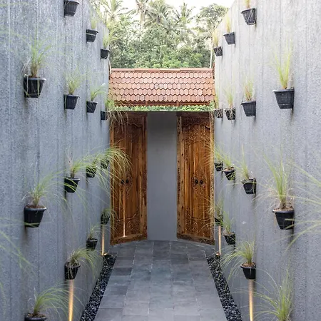 The Clifton Ubud Valley Villas Exterior photo